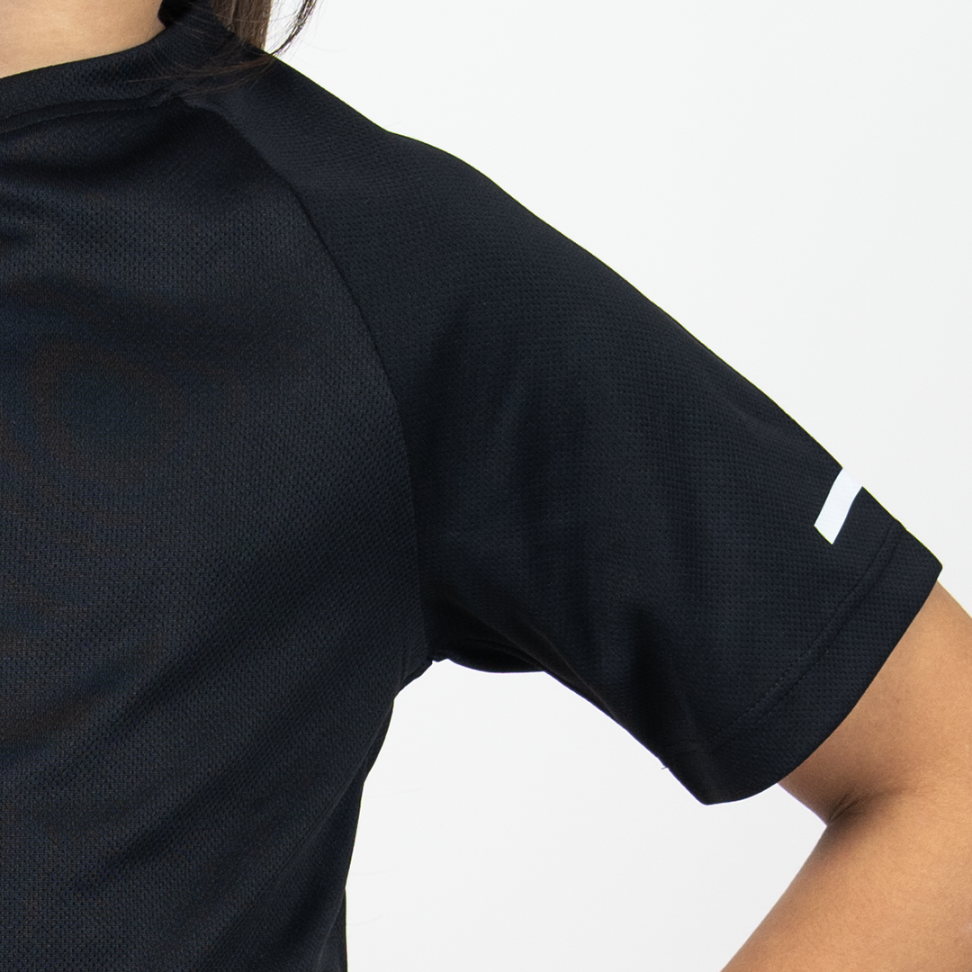 RAGLAN SLEEVES