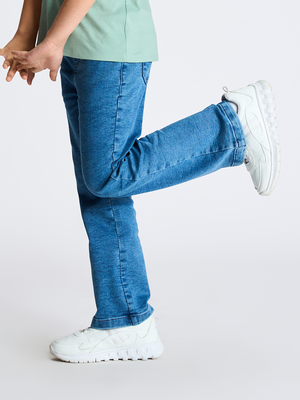 Play-Stretch Flared Denims