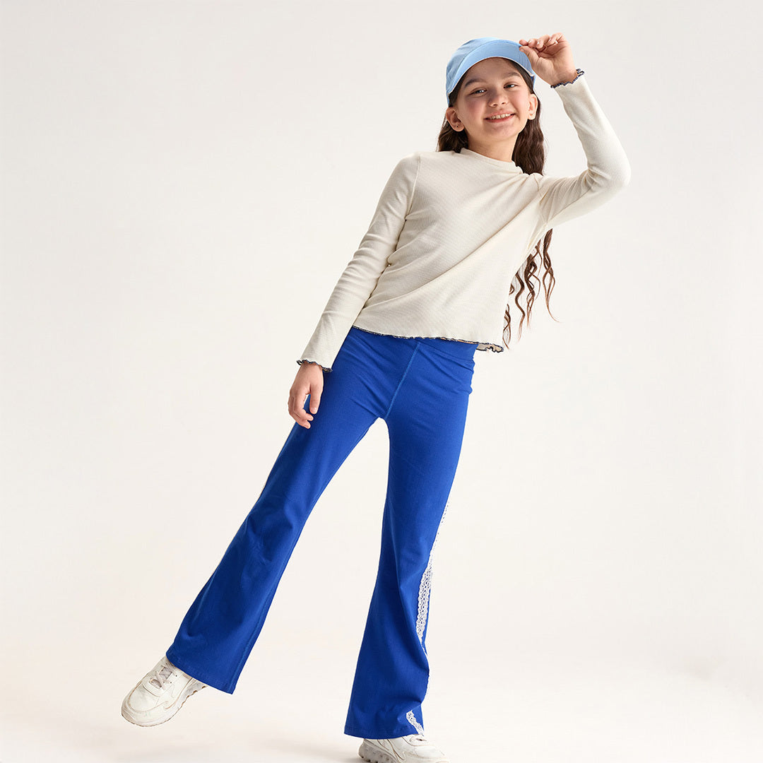 EASY TO STYLE