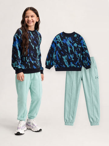 Sweatshirt & Girls Cotton Jogger Set